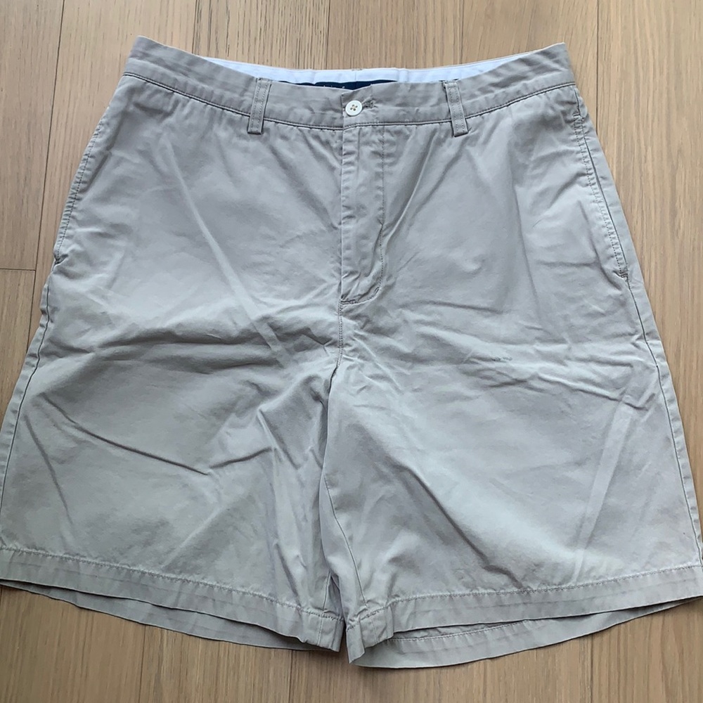 Vineyard Vines Khaki Shorts